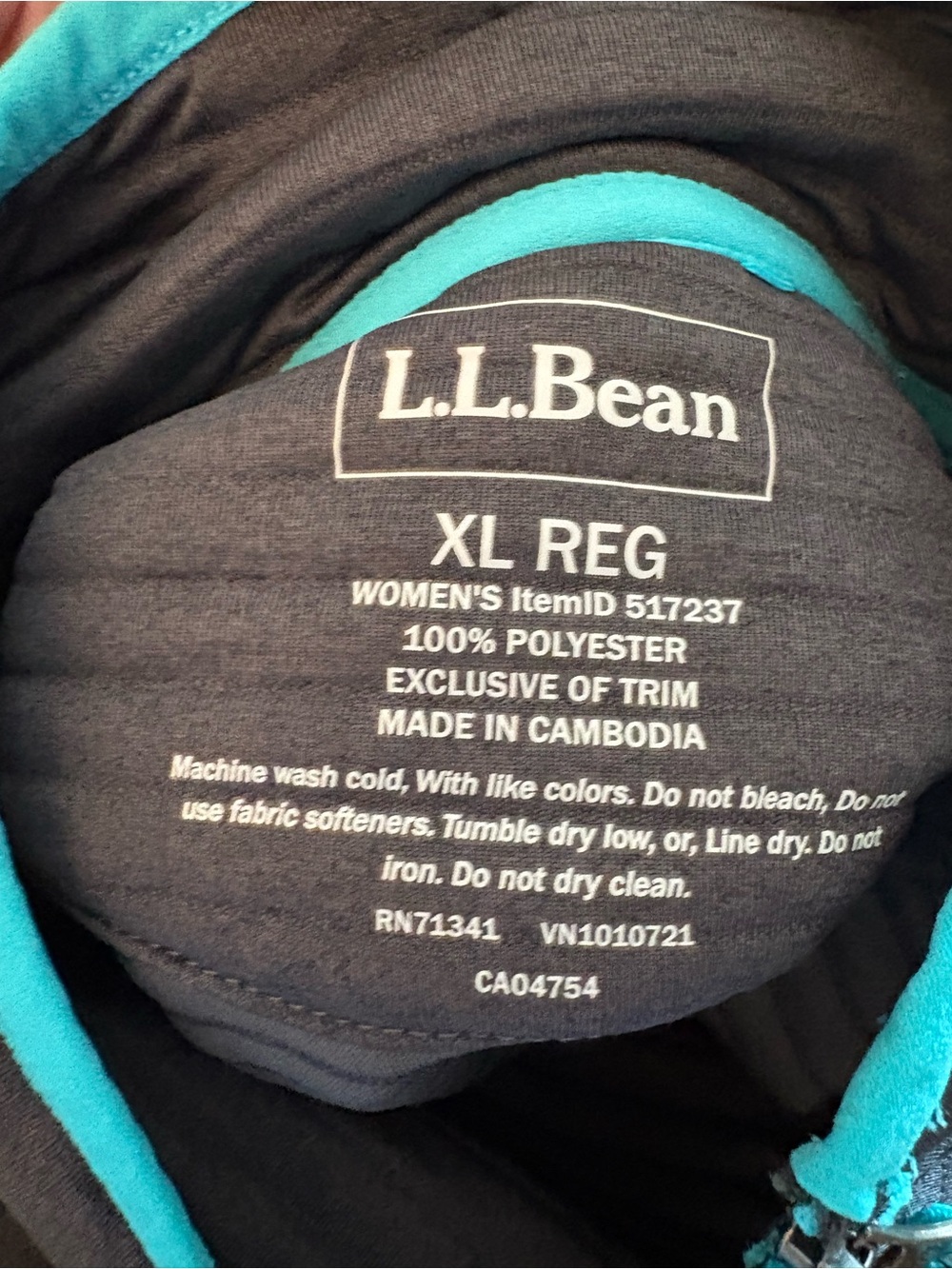 L.L. Bean Women's Two-Tone Funnel Neck Pullover Sweater - Gray & Lavender - Picture 5 of 5